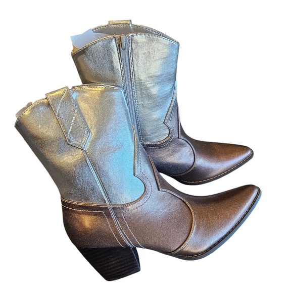 Coconuts by Matisse Bambi Silver Ombre Western Booties Womens NEW - Picture 8 of 8